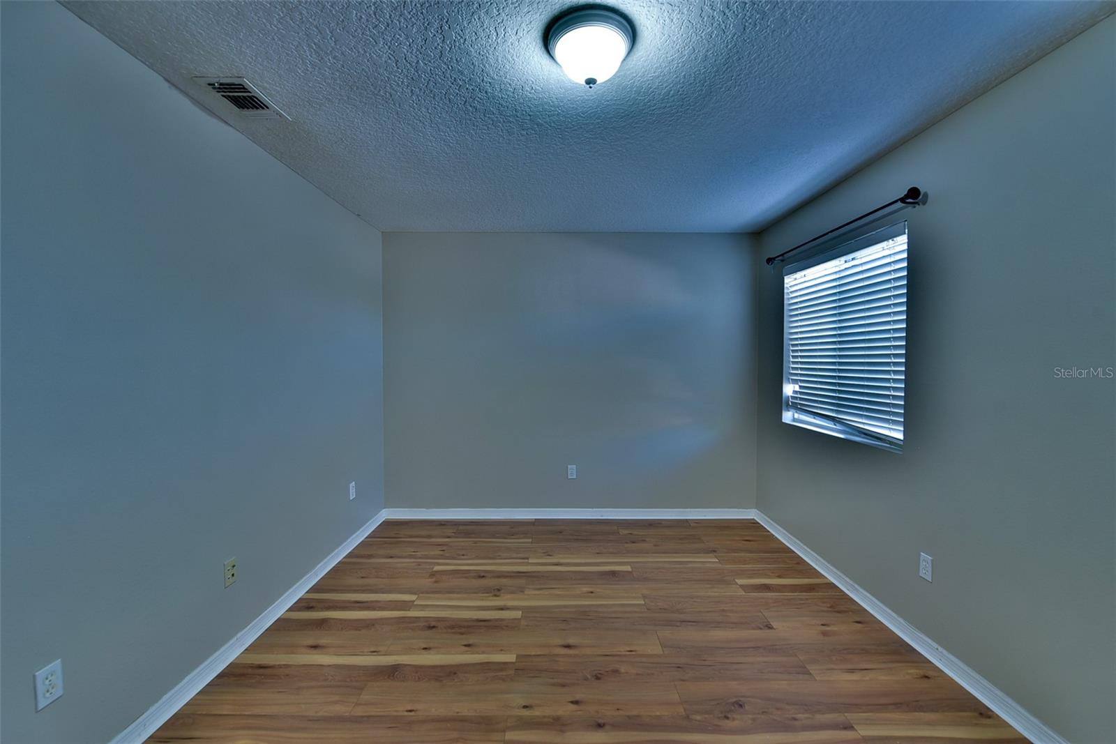 6705 Magnolia Pointe Cir Property Photo 16