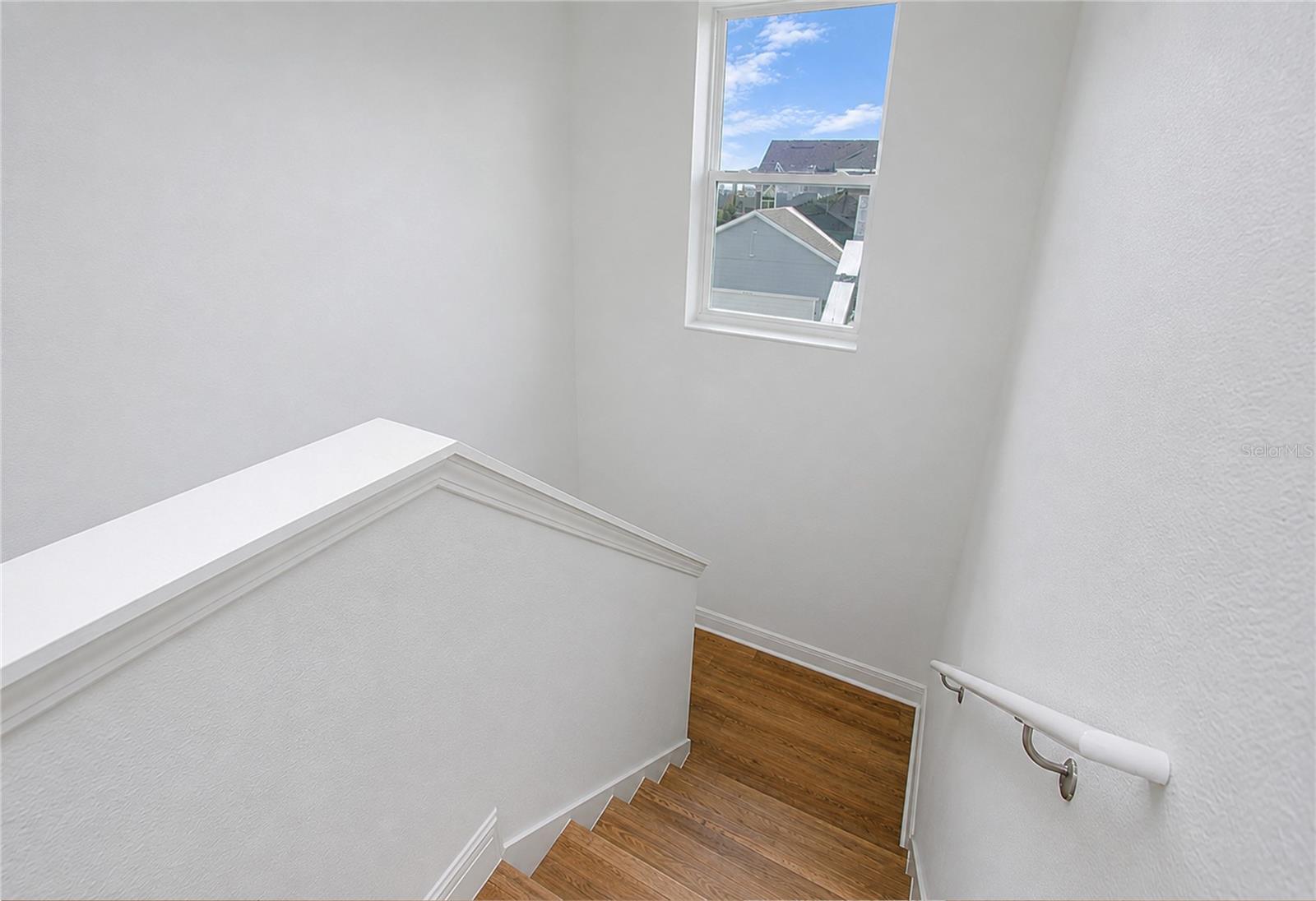 10133 Peebles St Property Photo 23