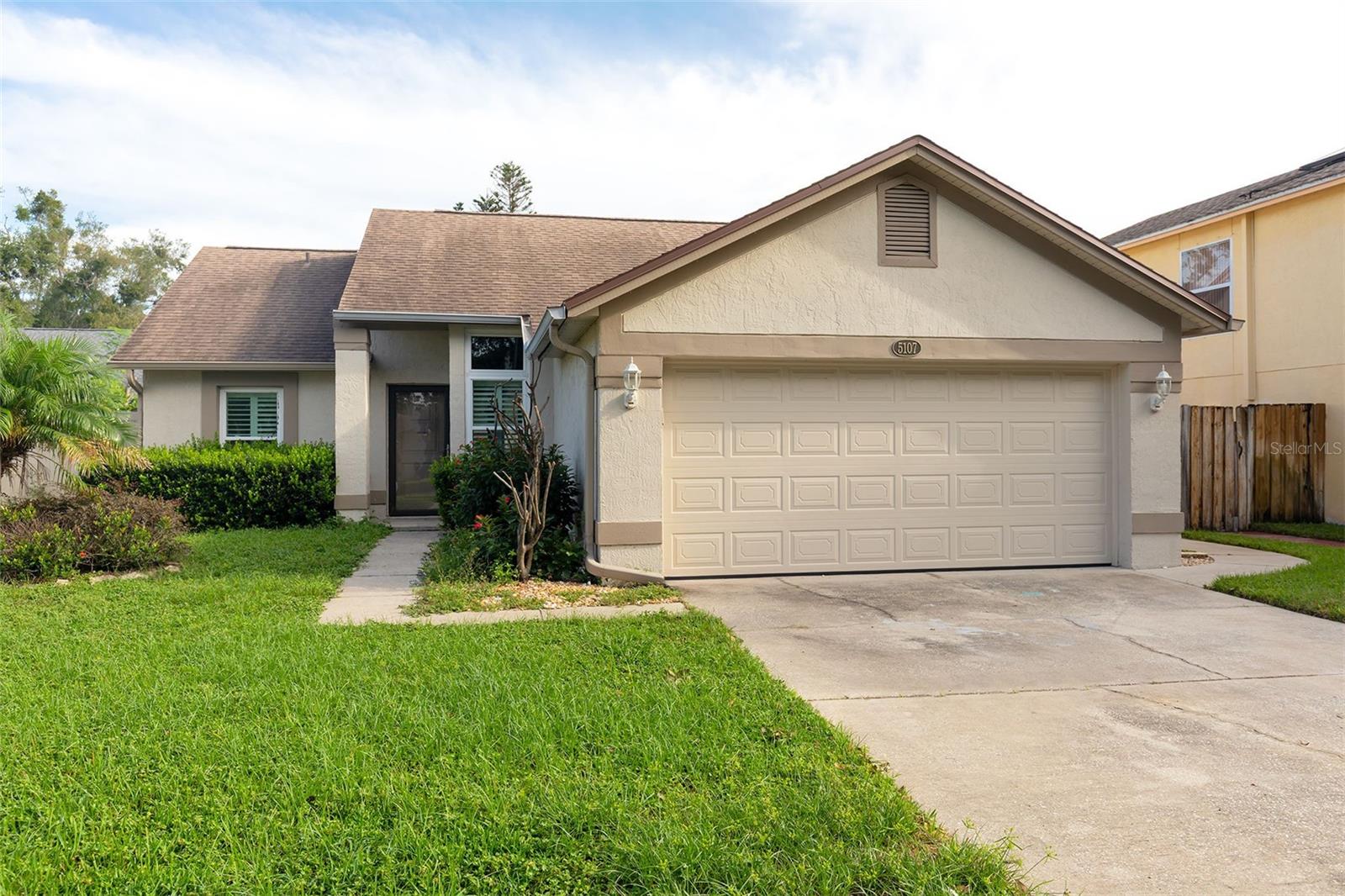5107 Coddington St Property Photo 1