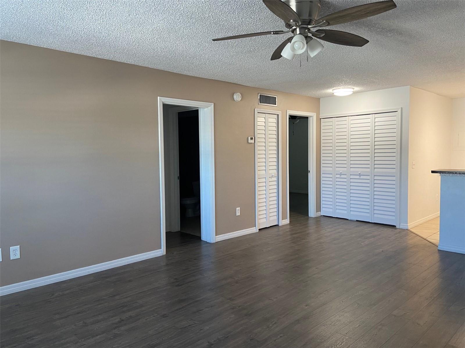 3651 N Goldenrod Rd #c109 Property Photo 4