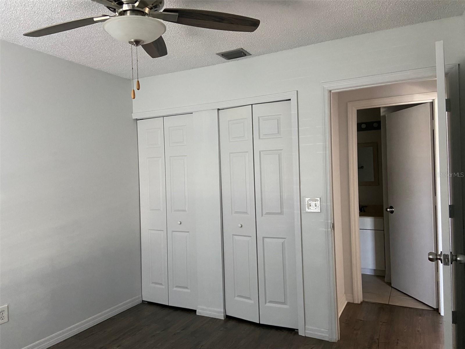3651 N Goldenrod Rd #c109 Property Photo 13