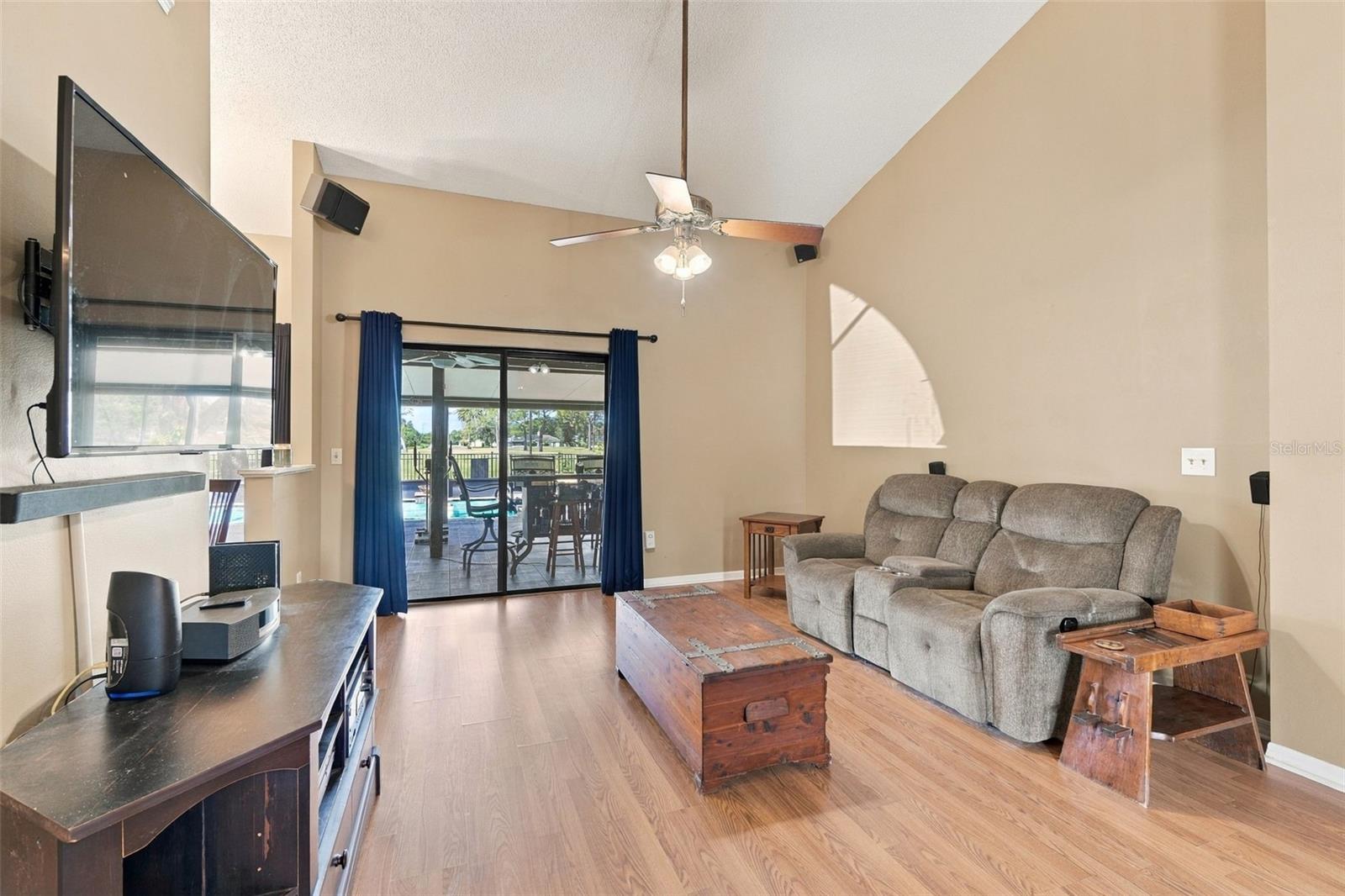 2734 Abney Ave Property Photo 10