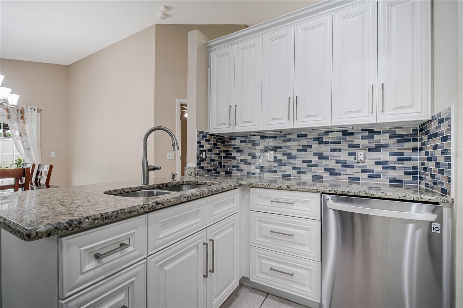 1255 Acorn Cir Property Photo 13