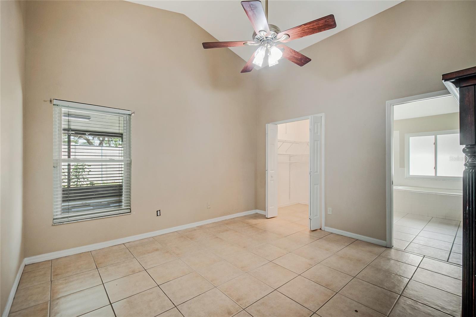 1255 Acorn Cir Property Photo 19