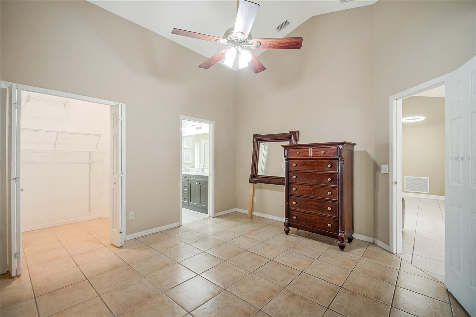 1255 Acorn Cir Property Photo 20