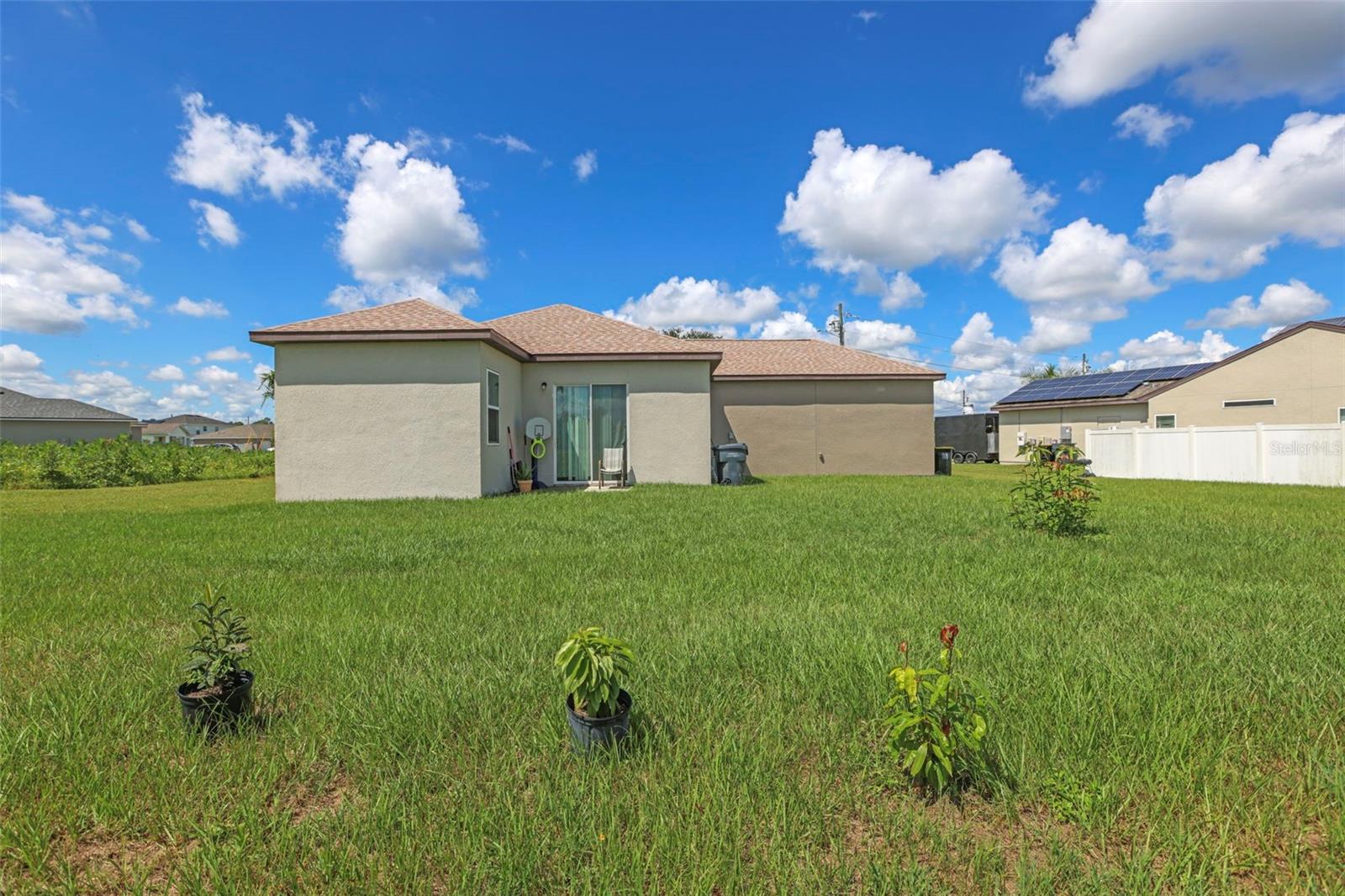 229 Cimarron Dr Property Photo 4