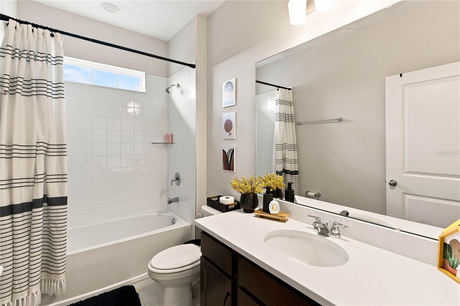 1662 Cadence St Property Photo 38