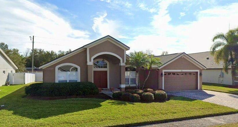 925 GROVESMERE LOOP Property Photo 1