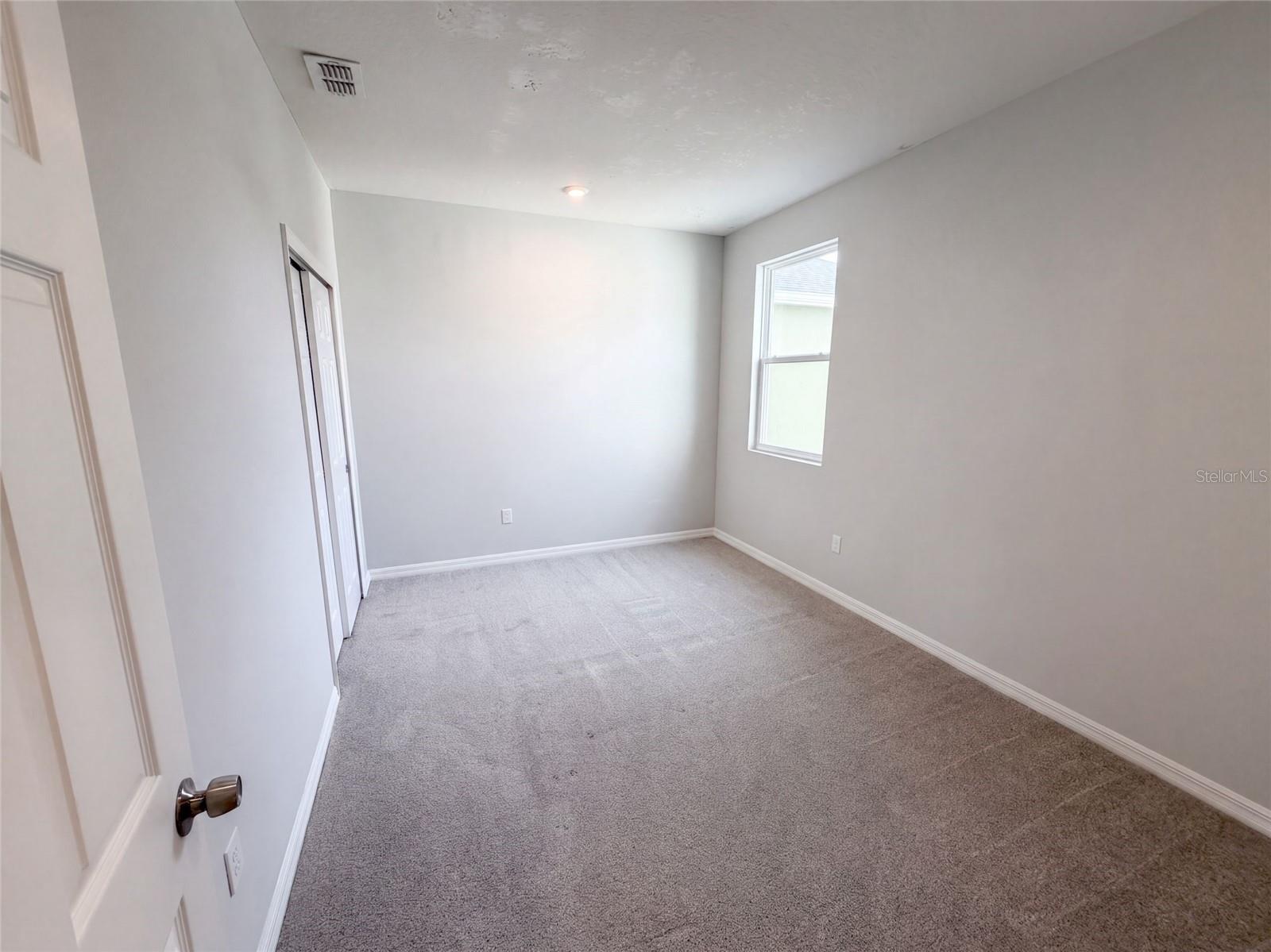 11945 Globe St Property Photo 23