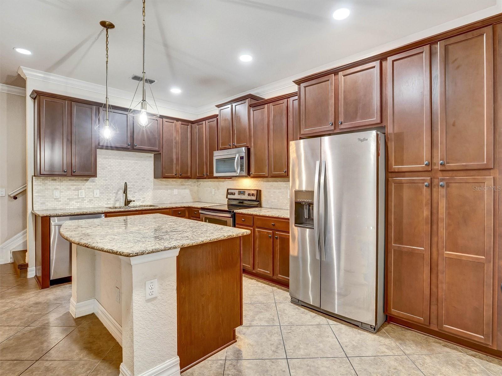 9986 Eagle Creek Center Blvd Property Photo 6