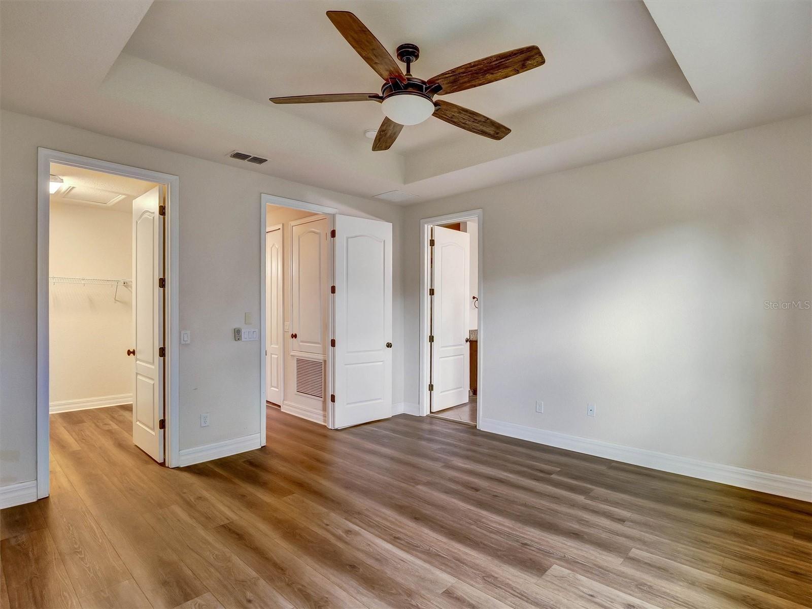 9986 Eagle Creek Center Blvd Property Photo 25