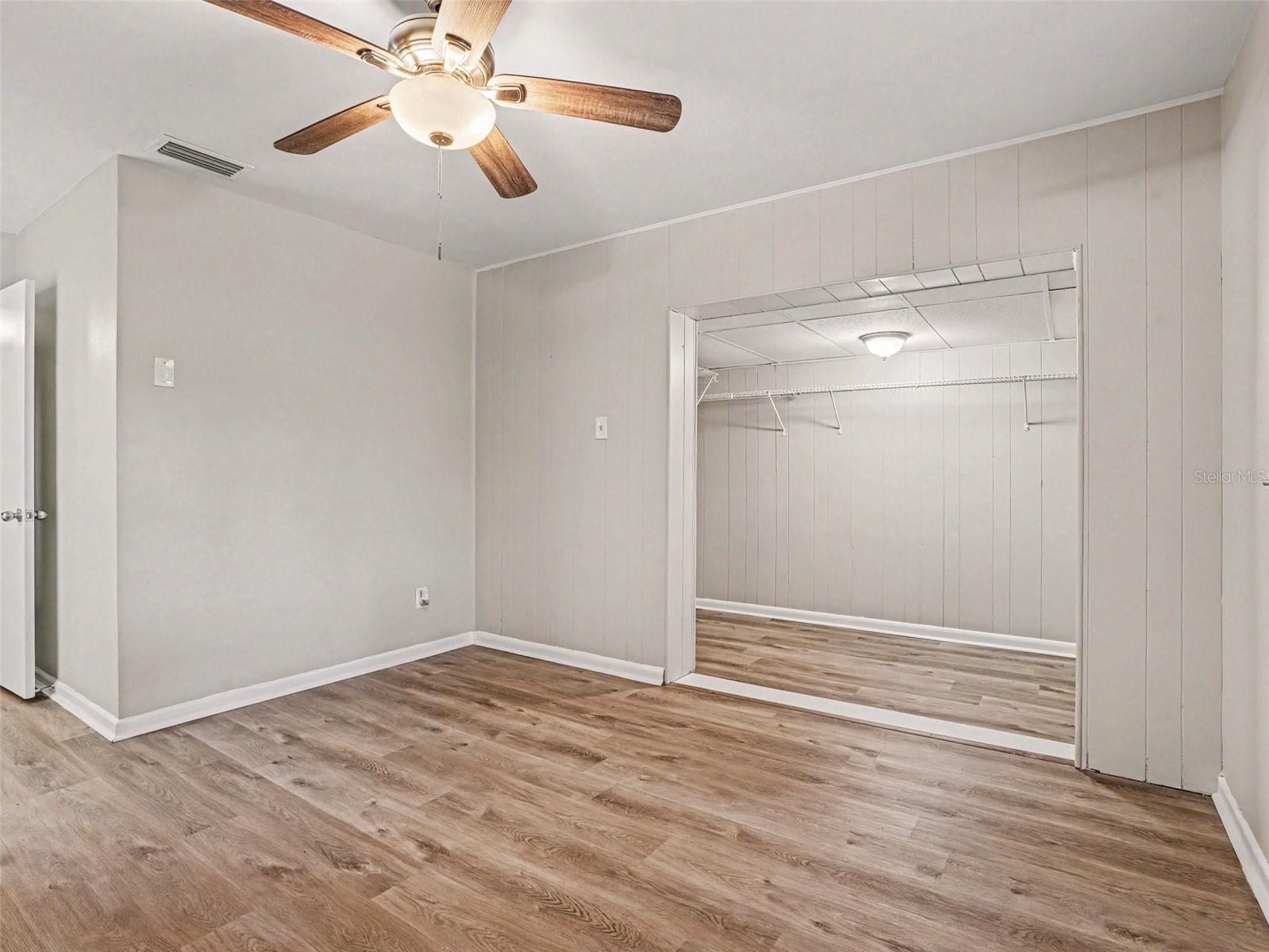 806 Avenue L Se Property Photo 13