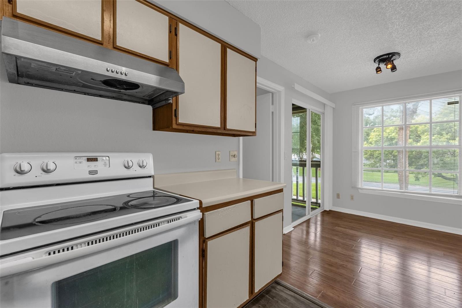 1089 S Hiawassee Rd #324 Property Photo 15