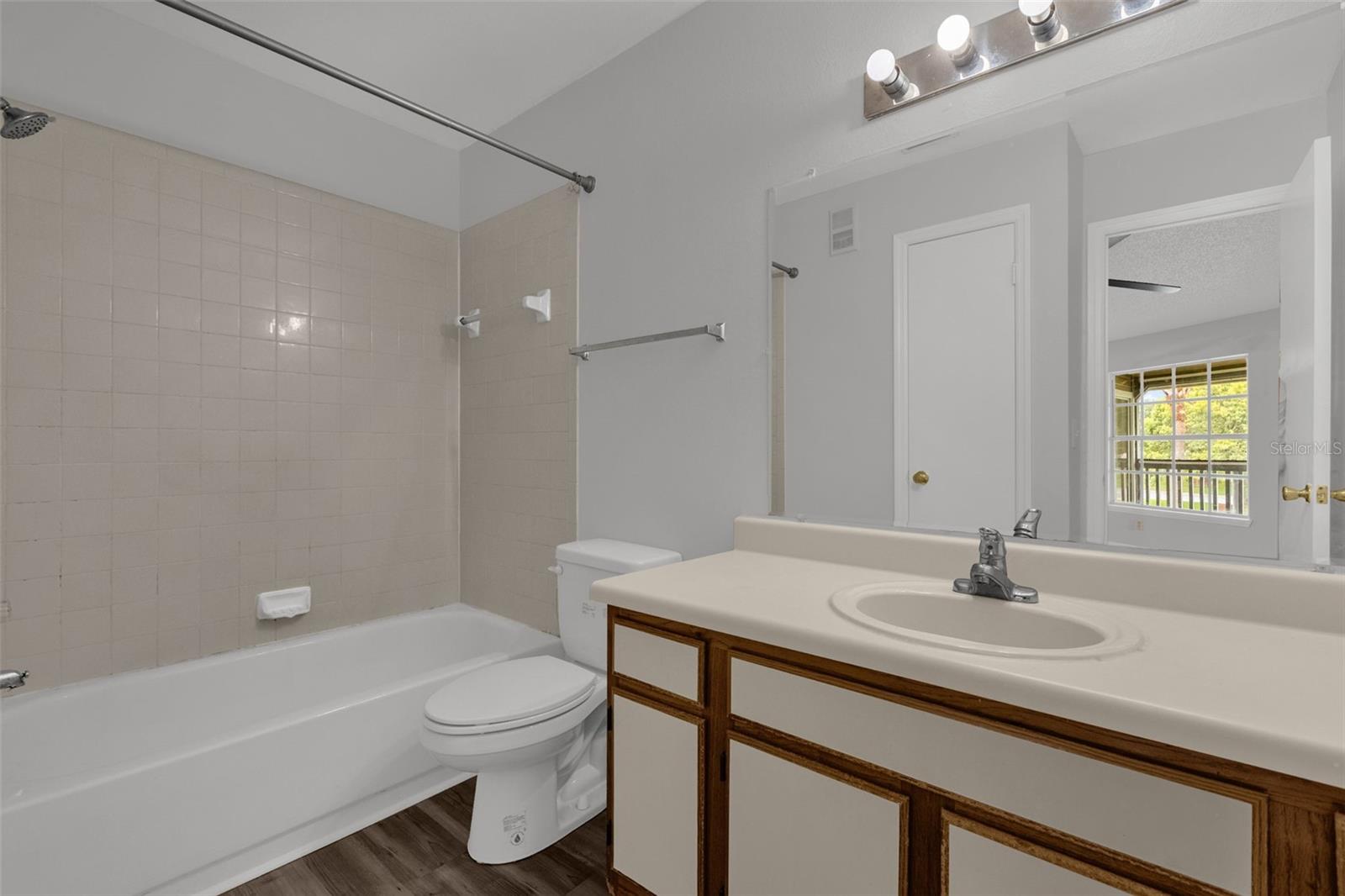1089 S Hiawassee Rd #324 Property Photo 22