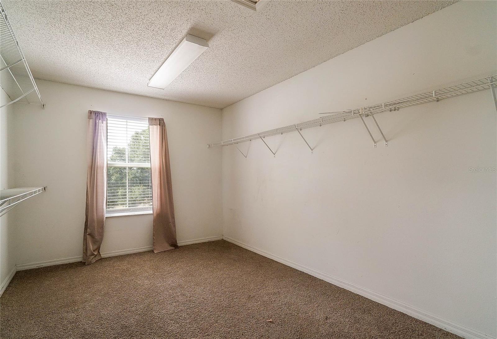 1542 Nightfall Dr Property Photo 13
