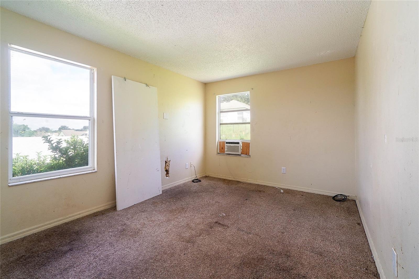 1542 Nightfall Dr Property Photo 18