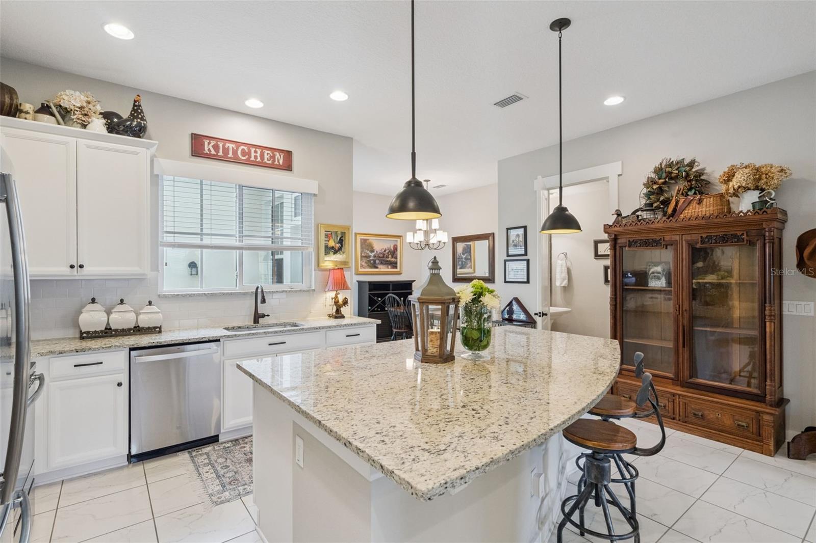 1373 Kiawah St Property Photo 14