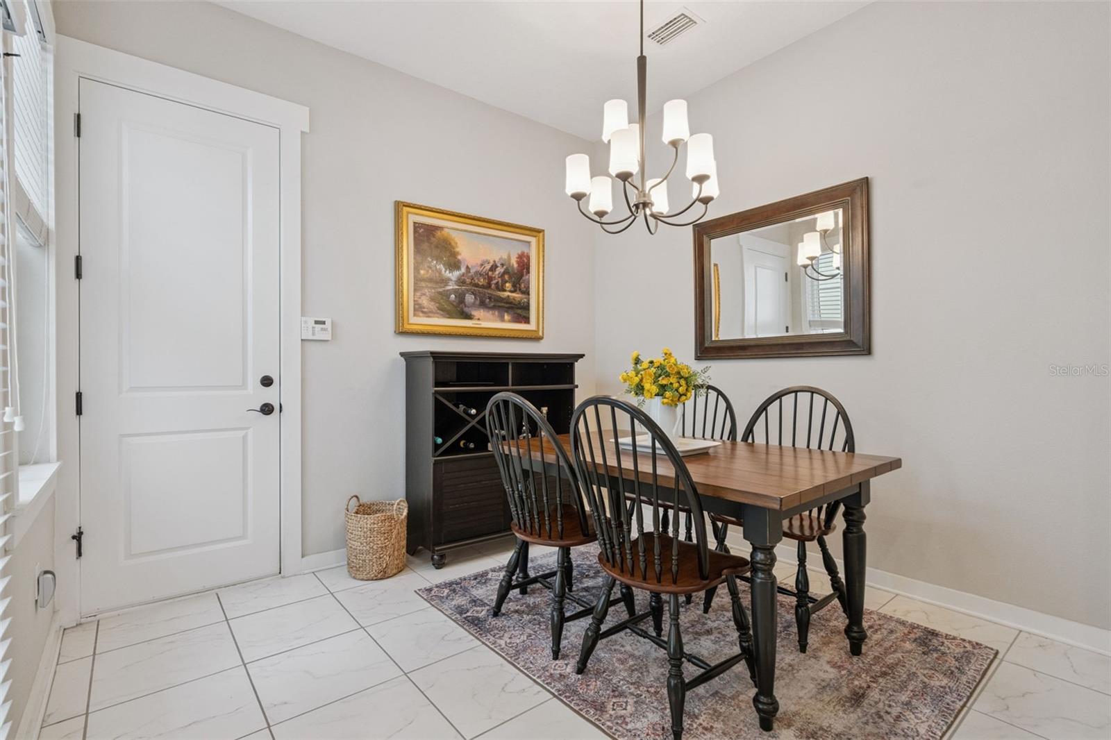 1373 Kiawah St Property Photo 19