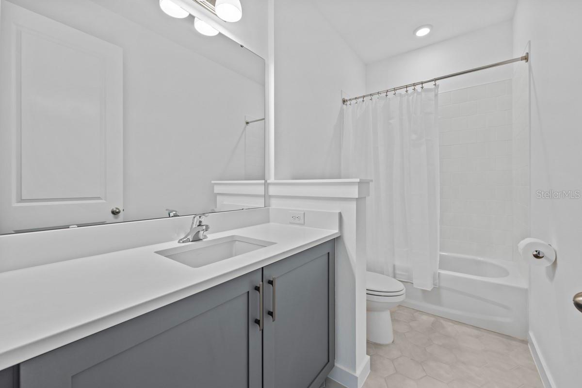 2988 Polaris Dr Property Photo 17