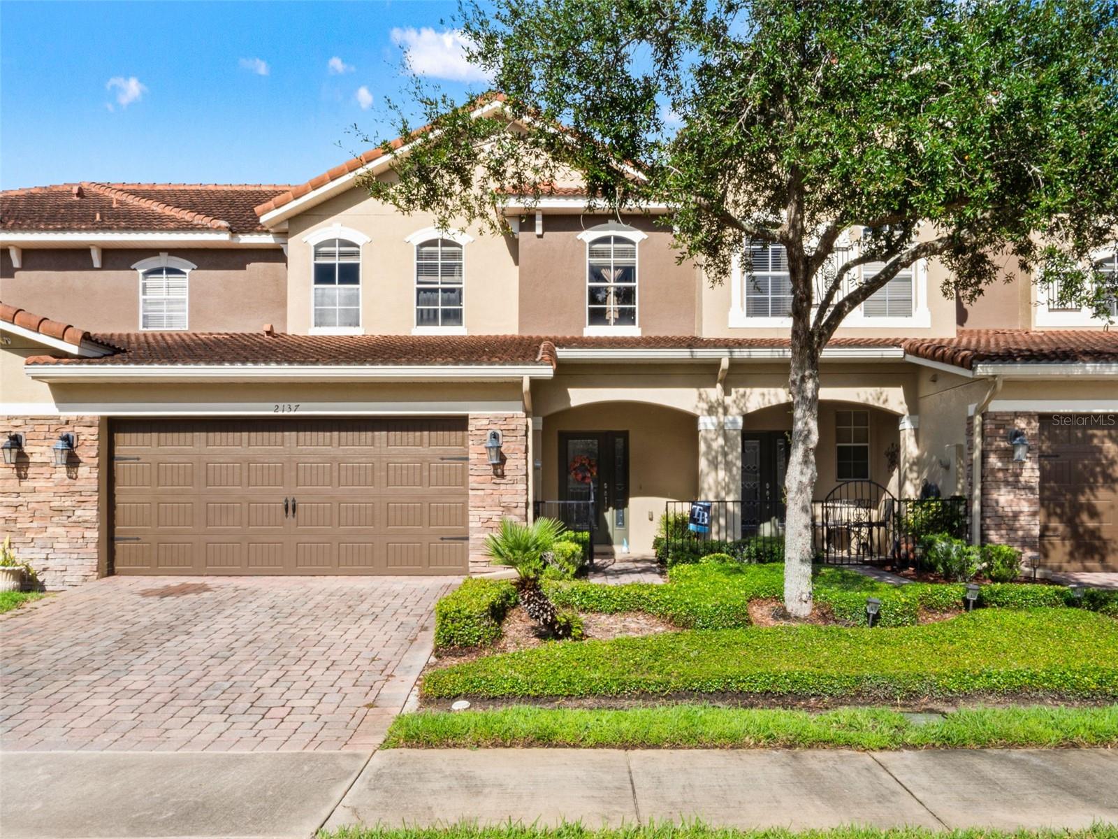 2137 Velvet Leaf Dr Property Photo 1