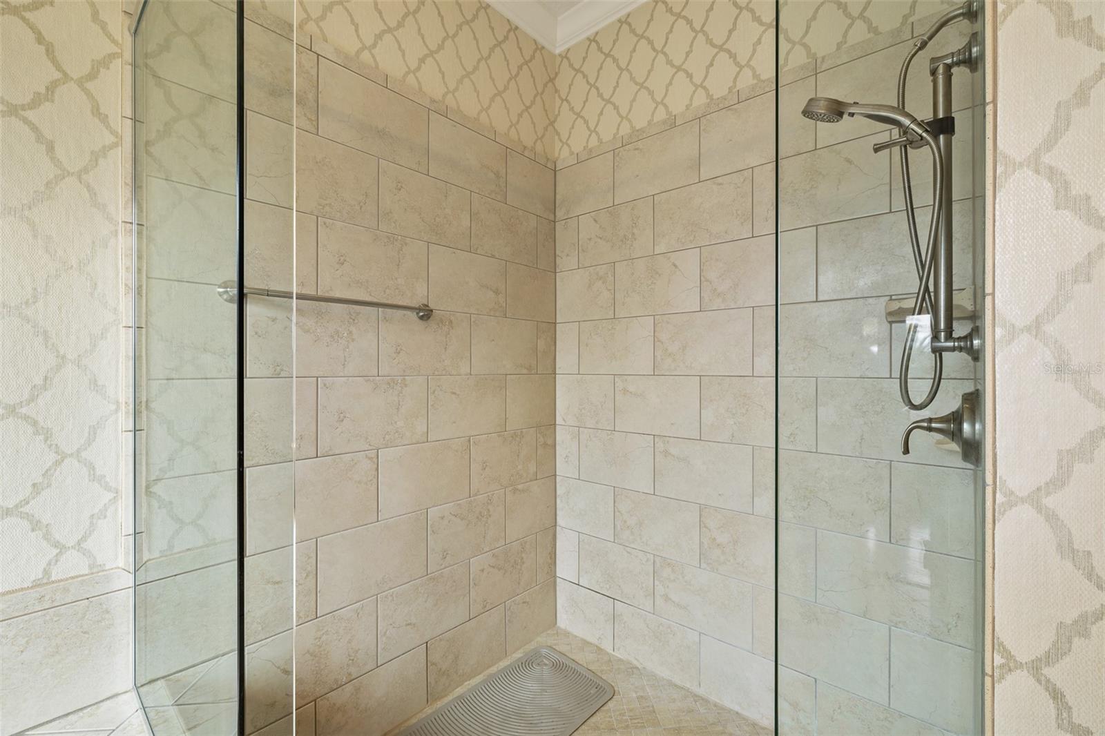 4243 Isabella Cir Property Photo 59