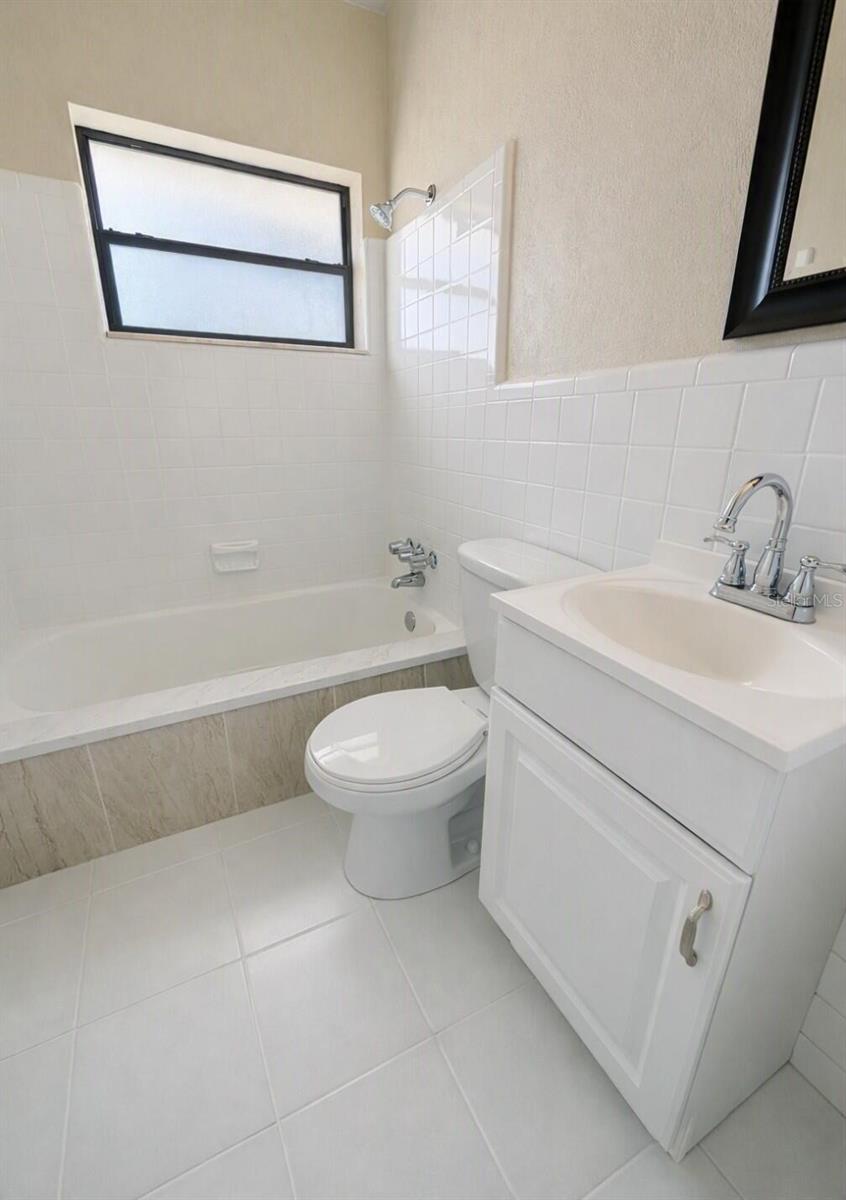 5426 8th Ave N Property Photo 9