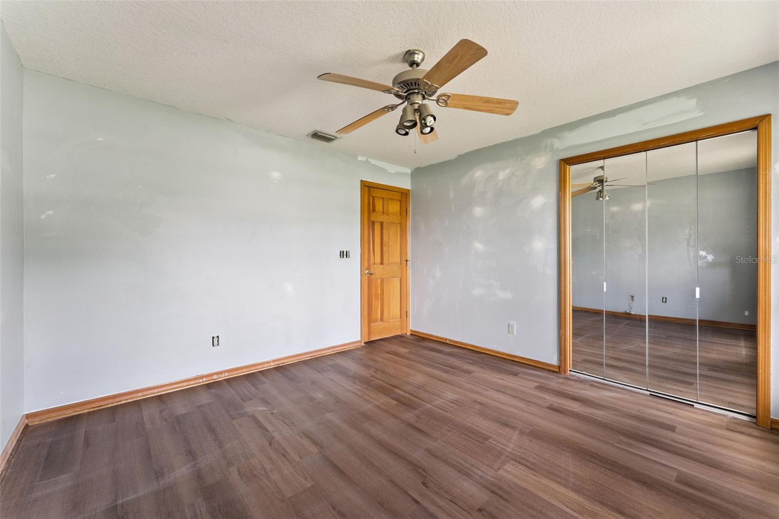 1153 Feather Dr Property Photo 31