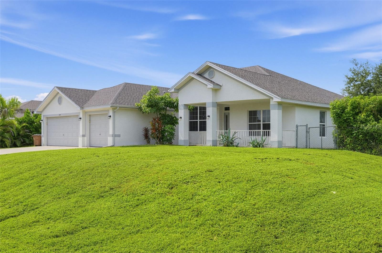 2019 Wanda Ave N Property Photo 1