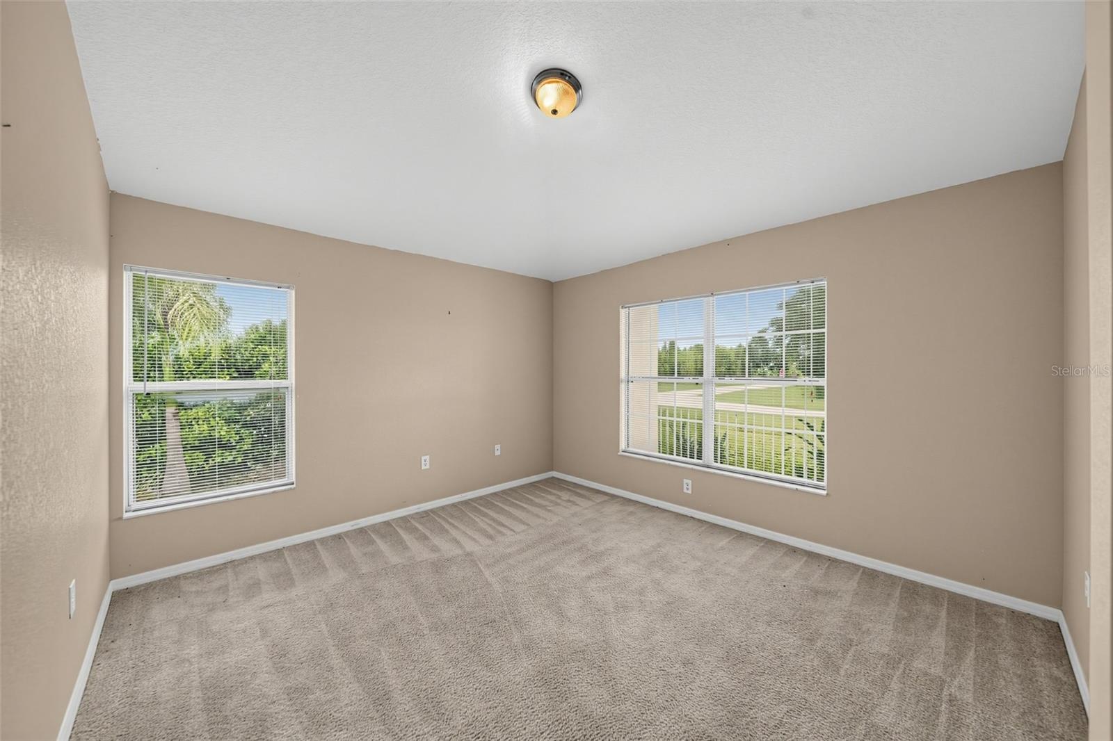 2019 Wanda Ave N Property Photo 15
