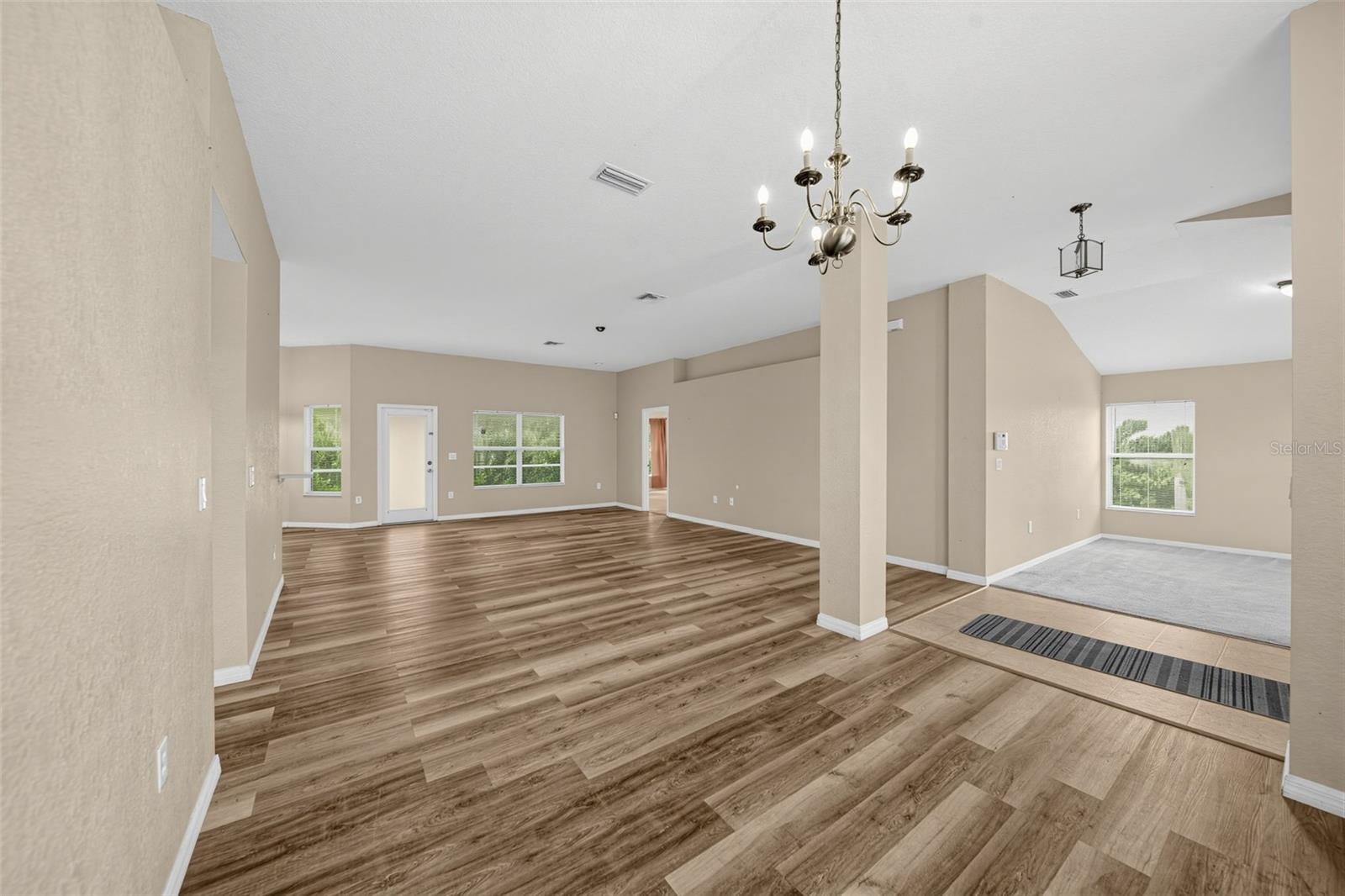 2019 Wanda Ave N Property Photo 22