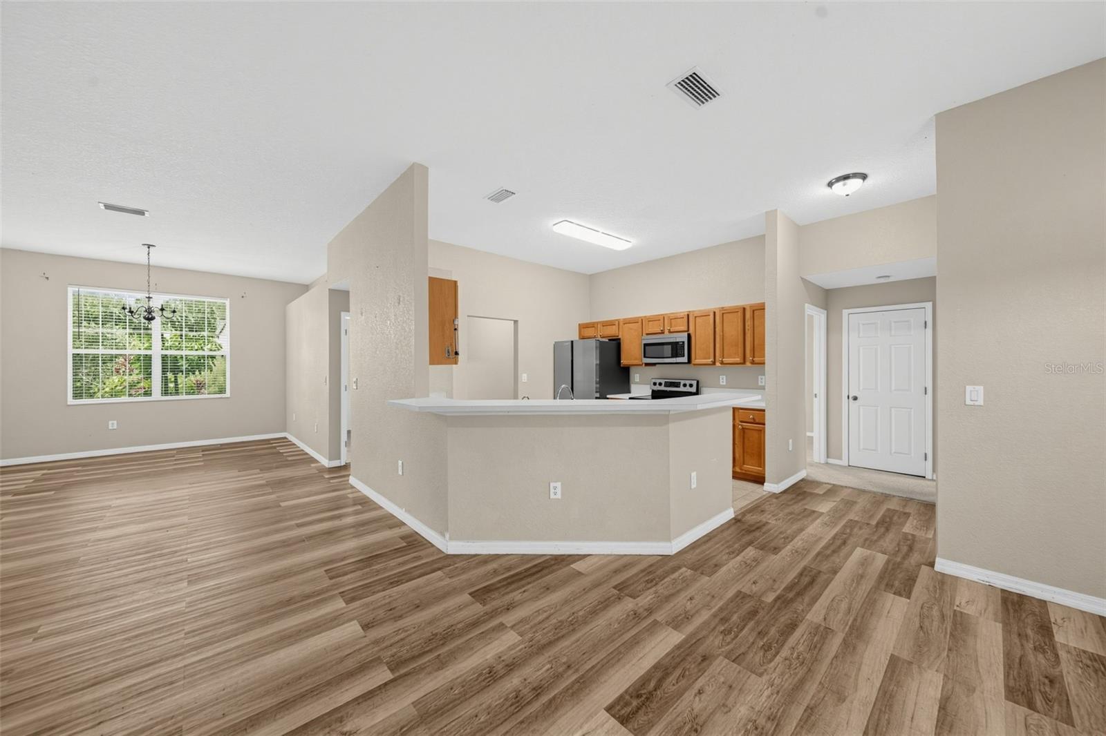 2019 Wanda Ave N Property Photo 28