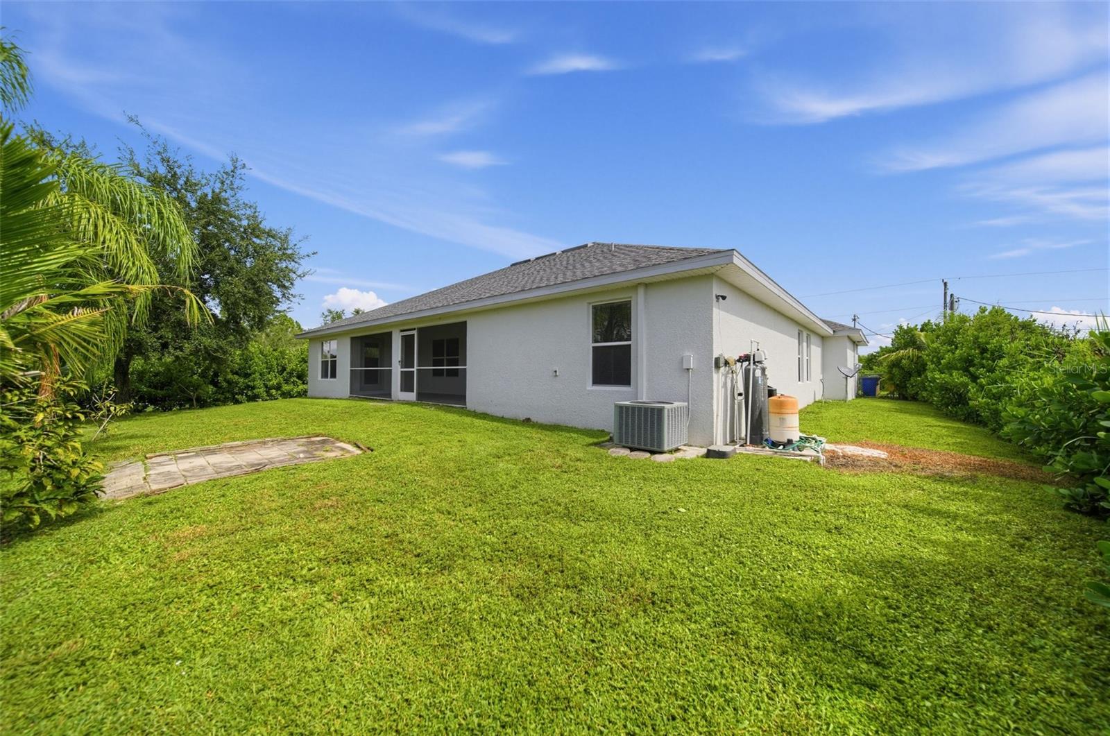 2019 Wanda Ave N Property Photo 36