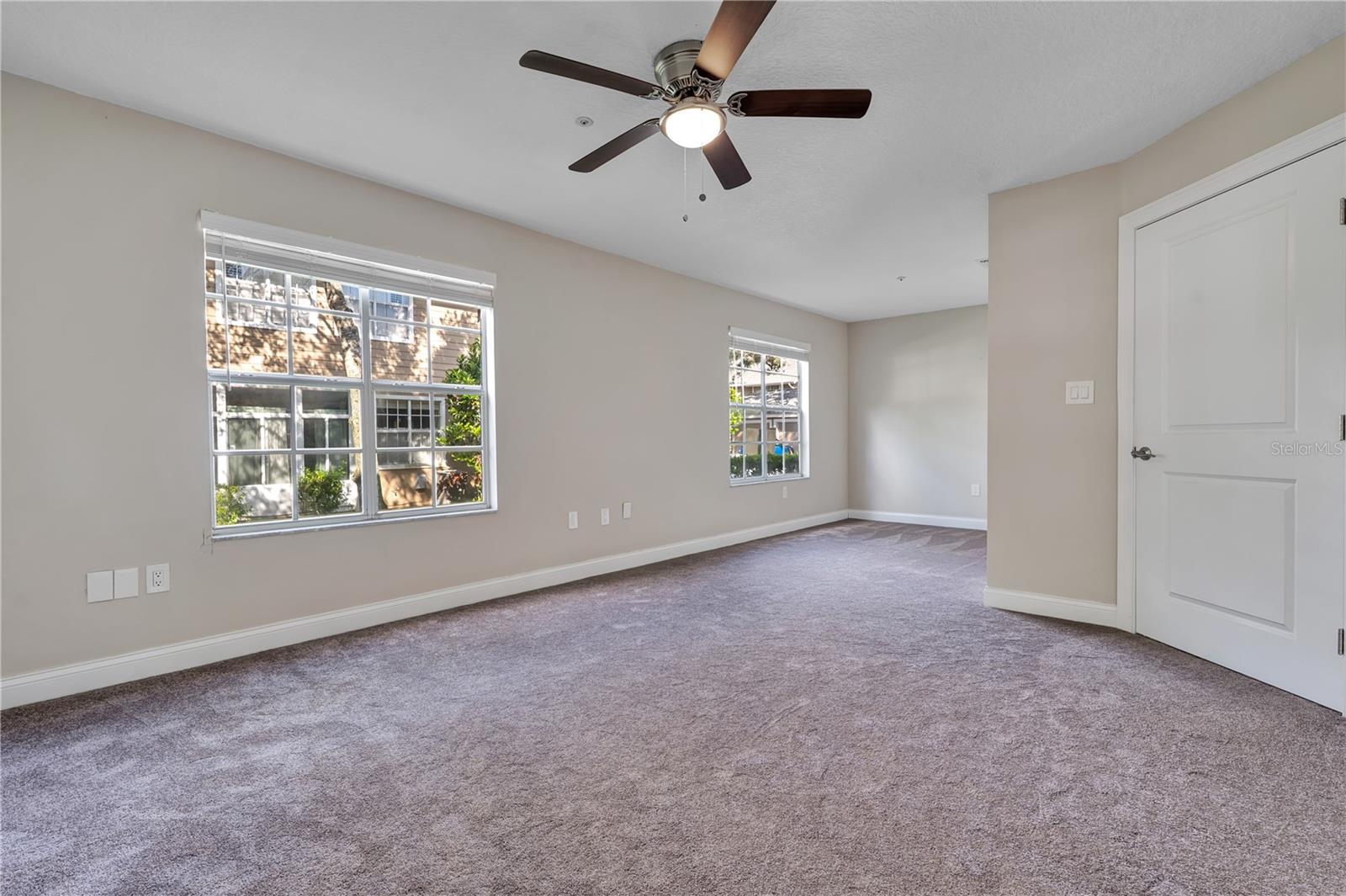 668 Post Oak Cir #116 Property Photo 8