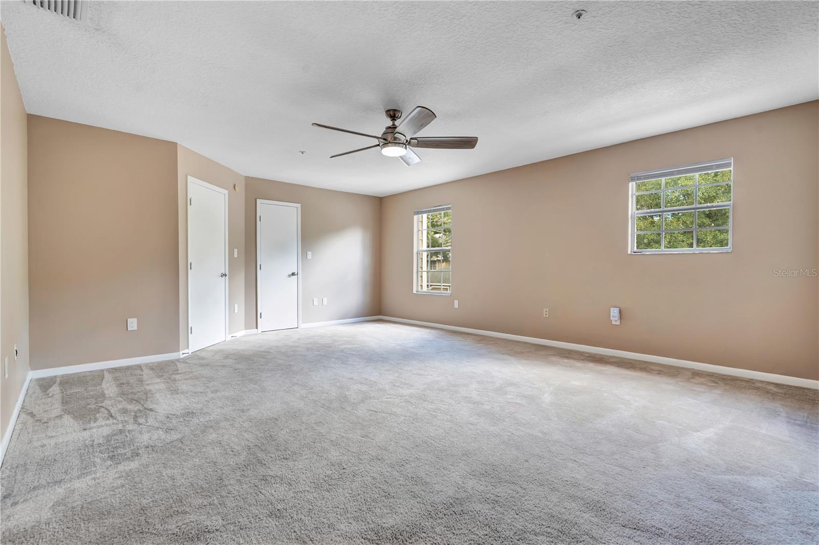 668 Post Oak Cir #116 Property Photo 12