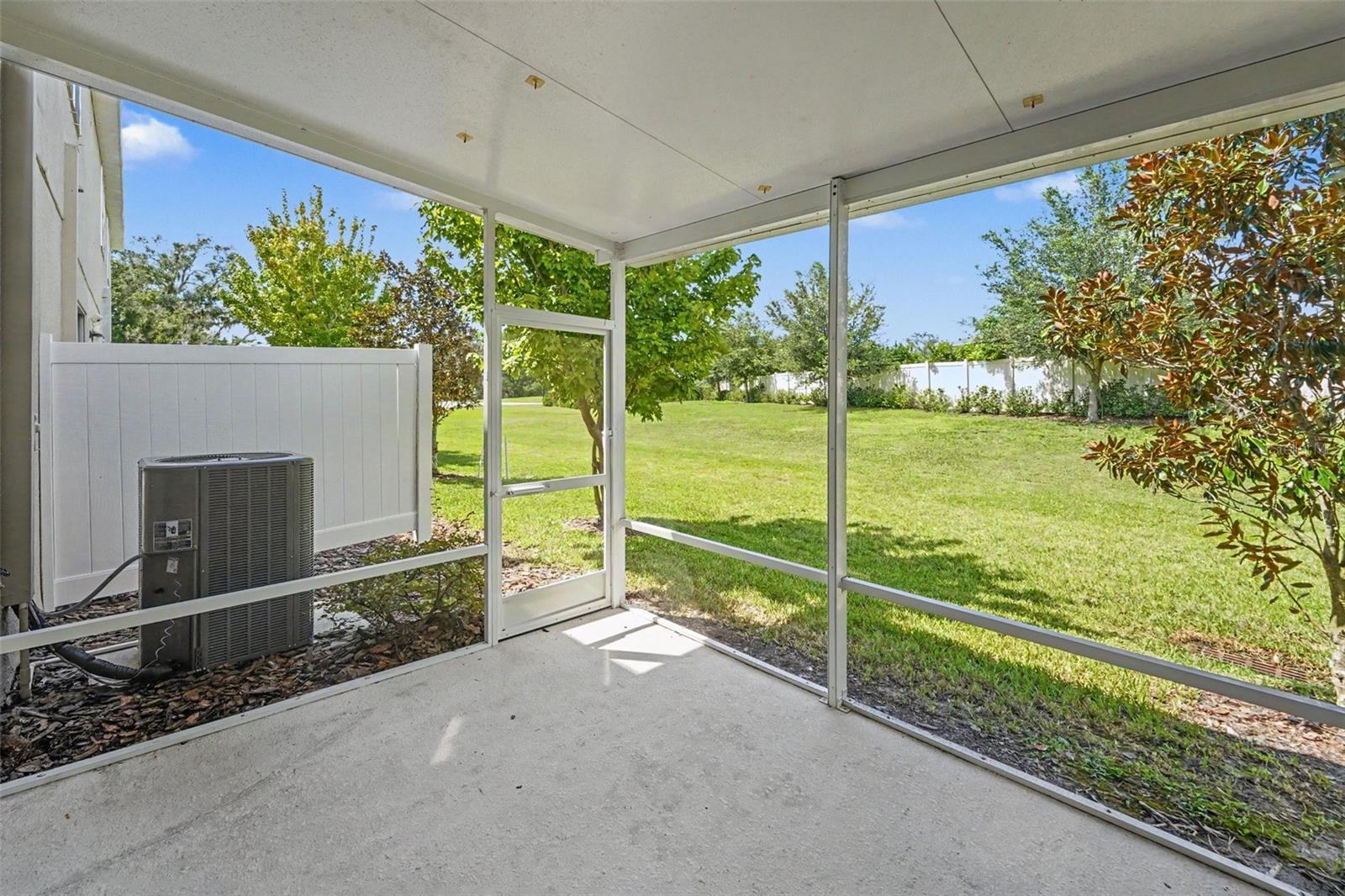 6116 Willowside St Property Photo 15