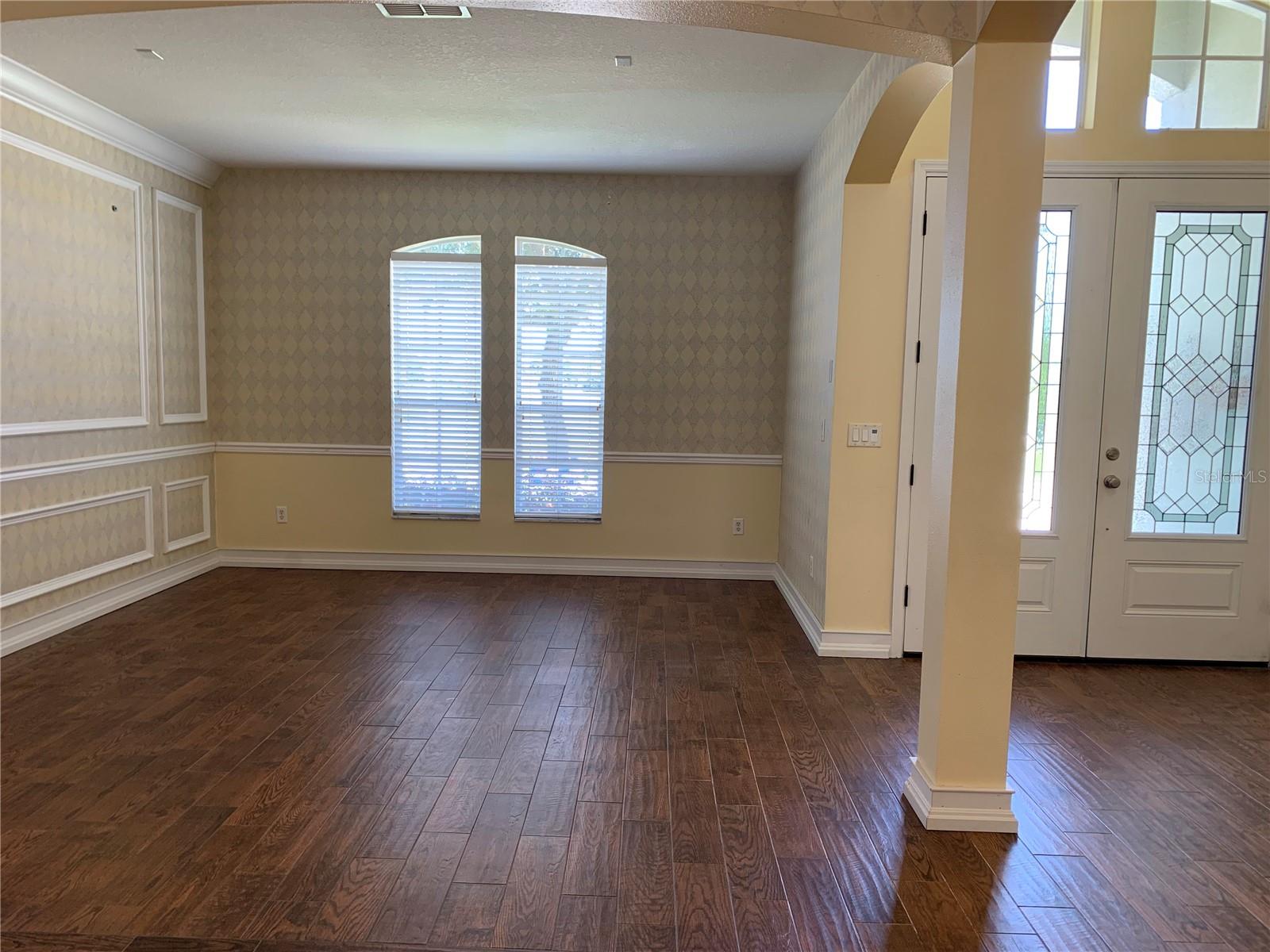6738 Vista Park Blvd Property Photo 5