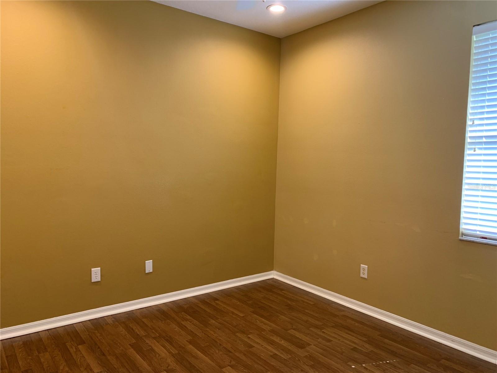 6738 Vista Park Blvd Property Photo 16