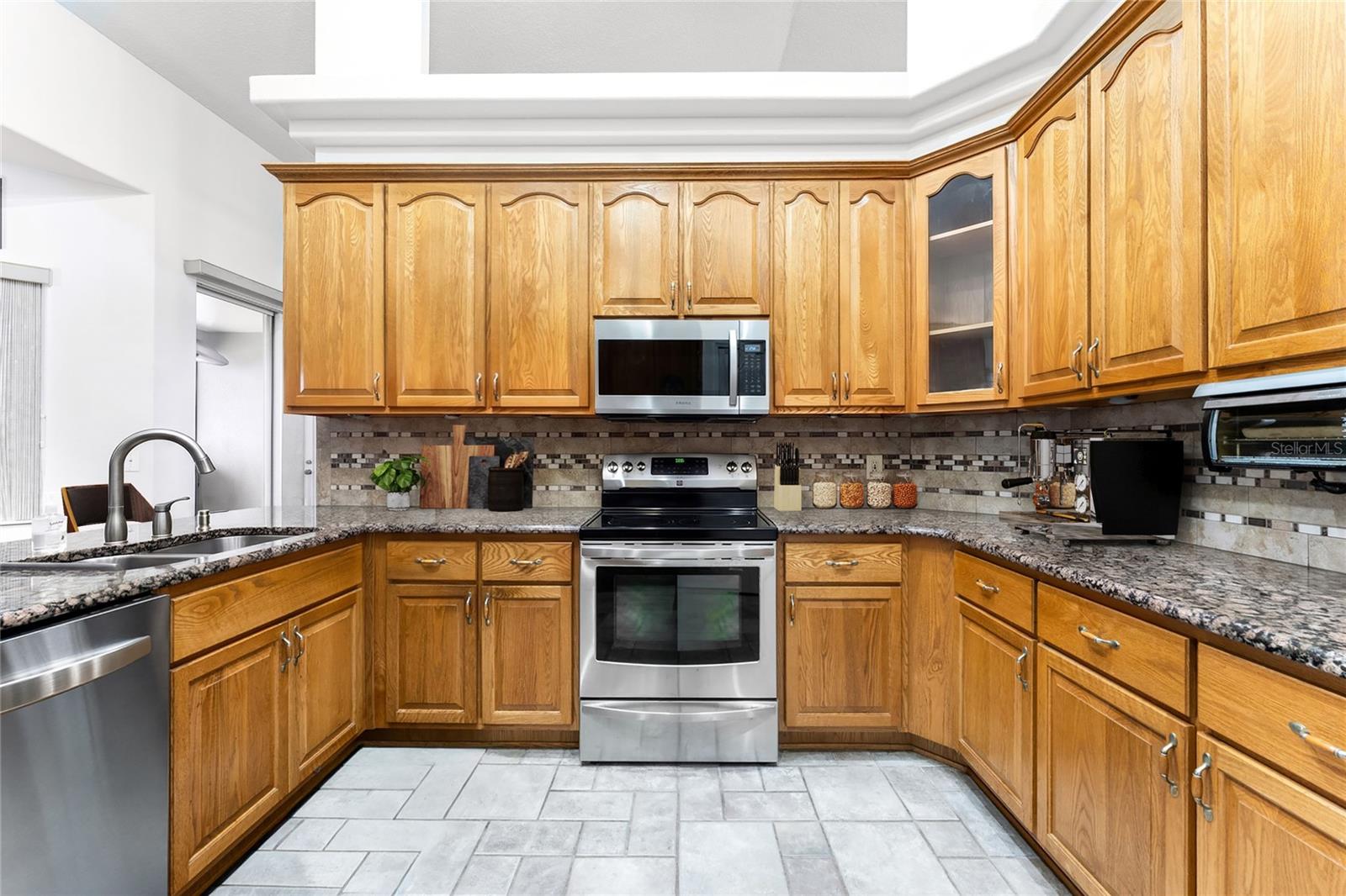 1900 Griff Wood Ct Ct Property Photo 12