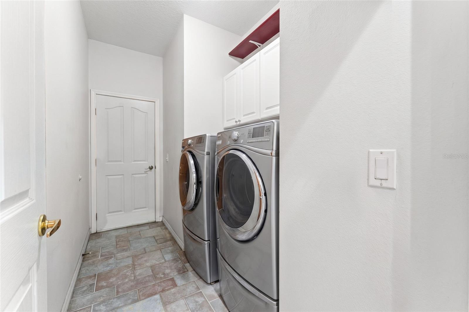 1900 Griff Wood Ct Ct Property Photo 29
