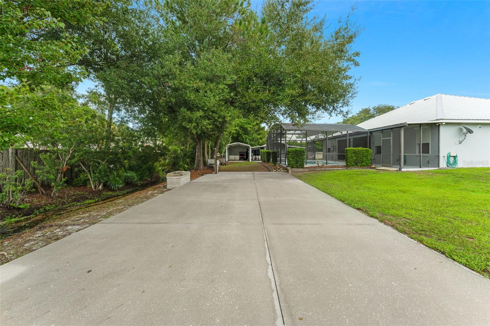 1900 Griff Wood Ct Ct Property Photo 41