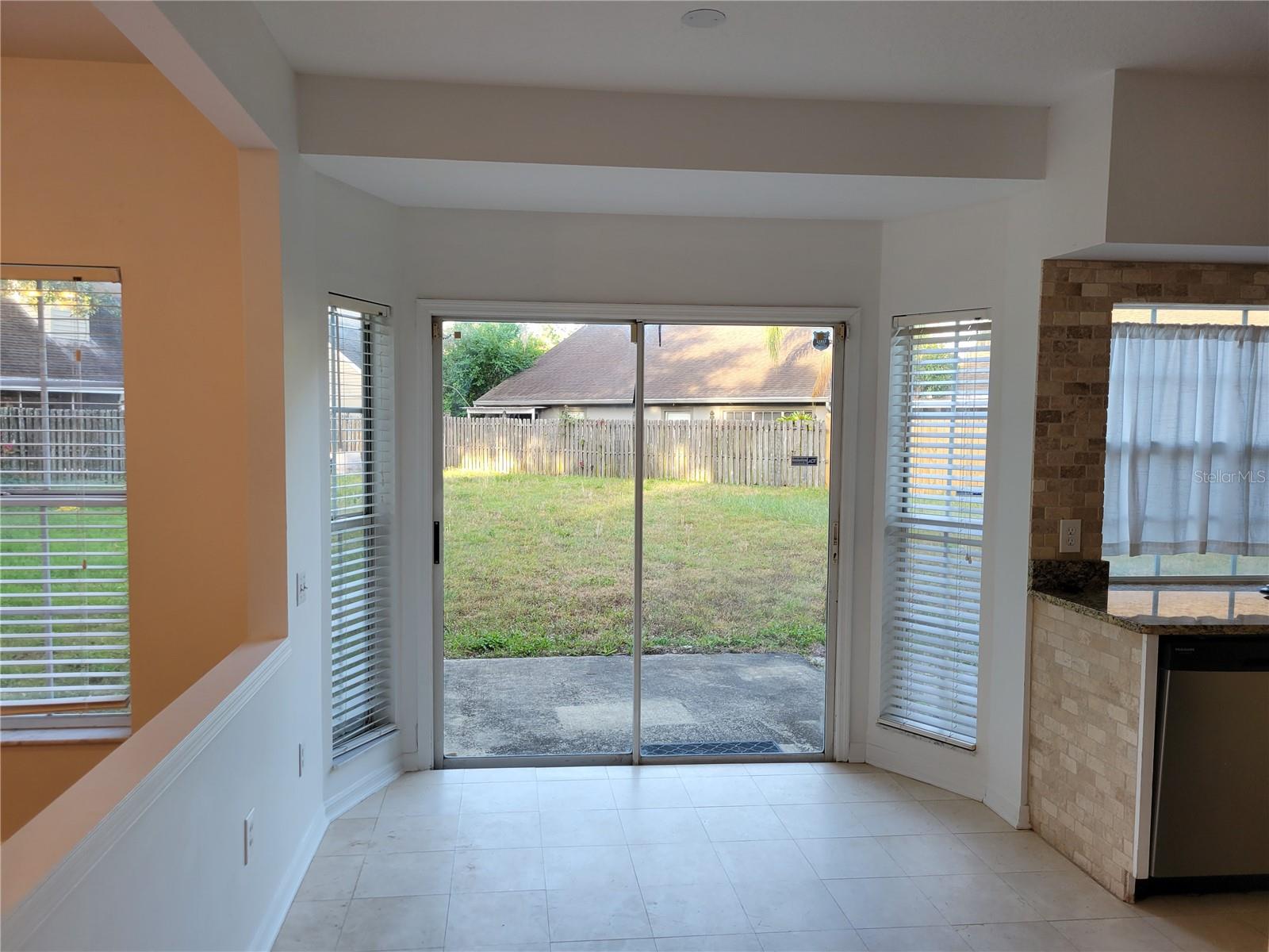 921 Beresford Way Property Photo 7