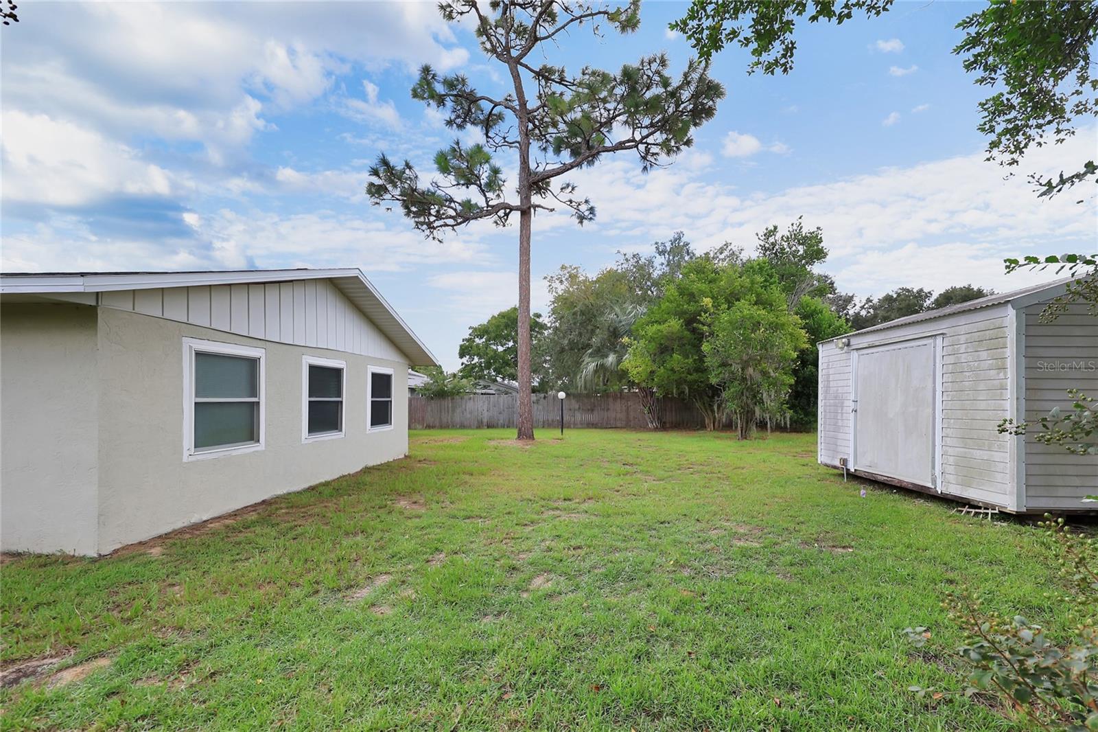 481 Emerald Rd Property Photo 25