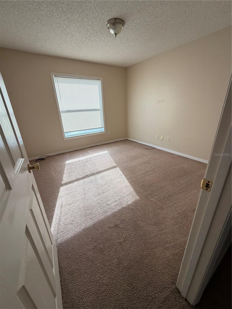 12685 Enclave Dr Property Photo 29