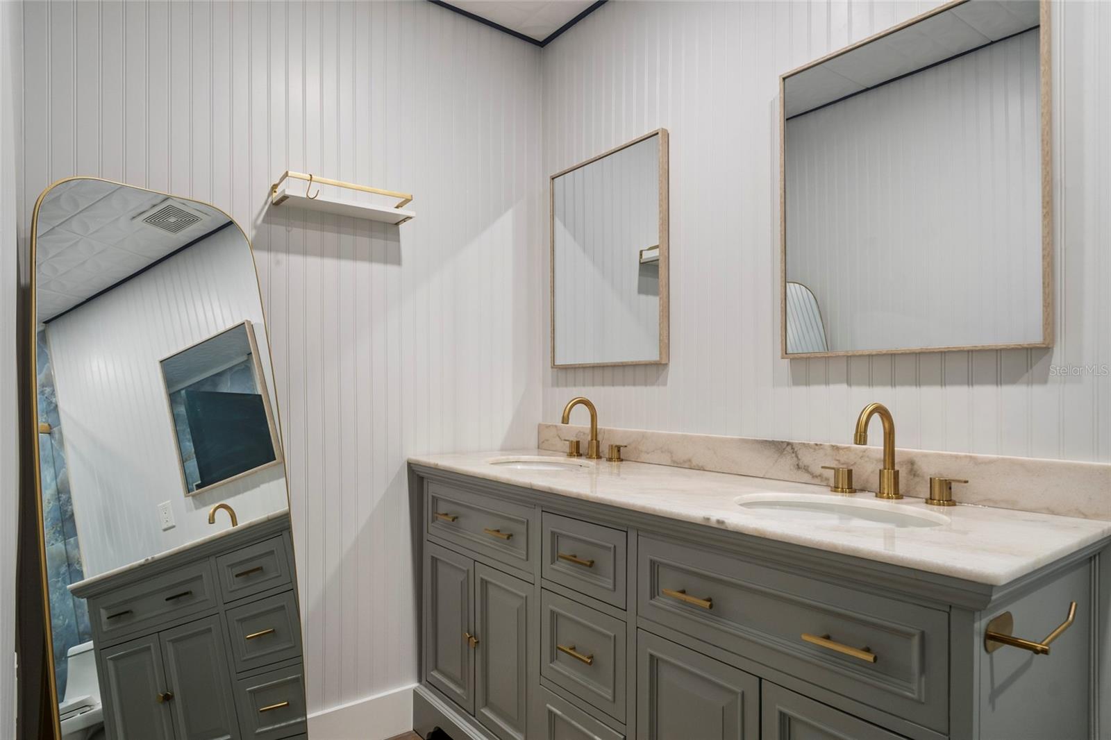 7 Carver Ct Property Photo 34