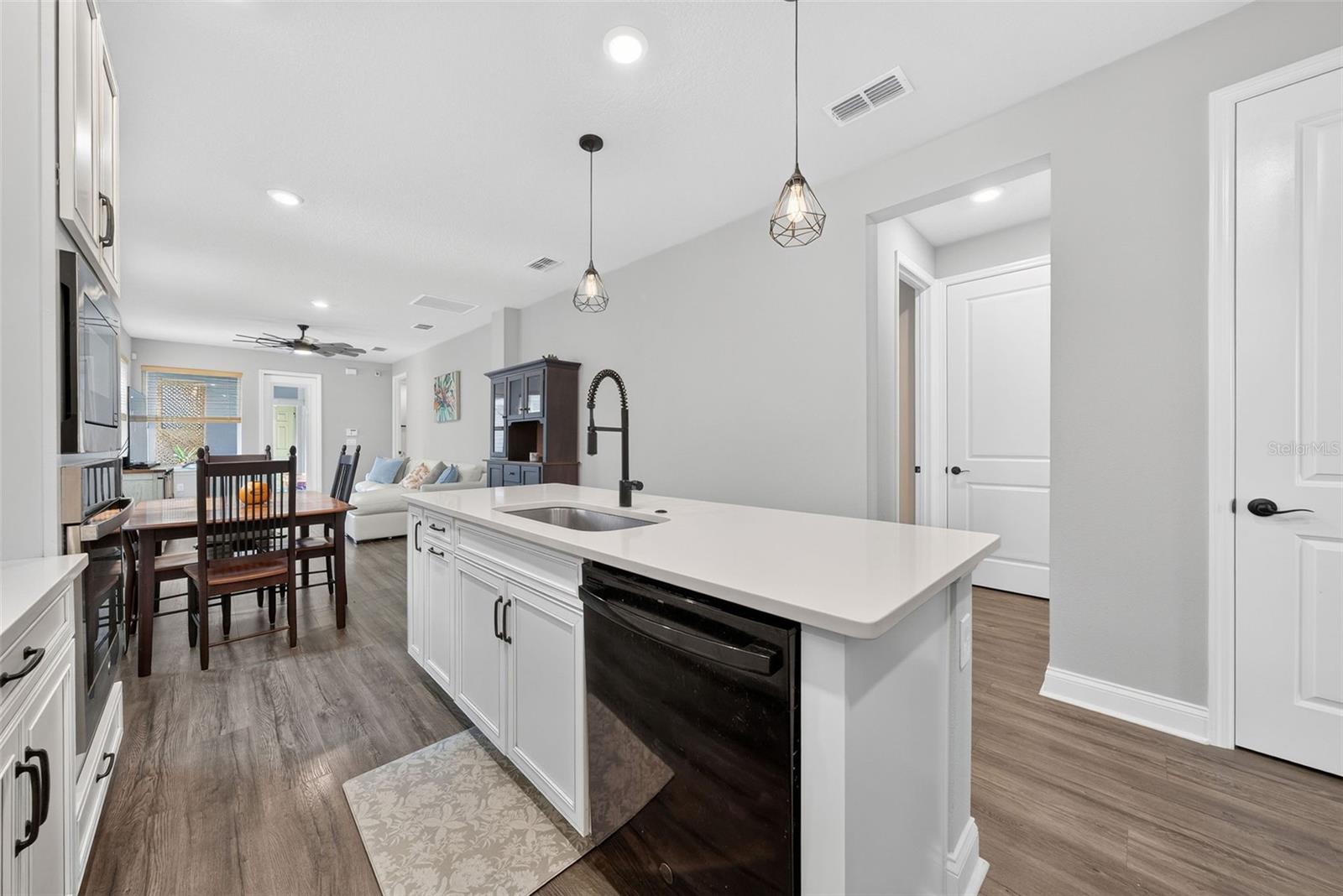 6939 Higgs Aly Property Photo 9