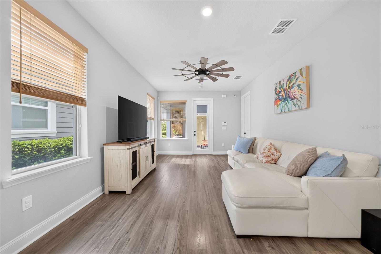 6939 Higgs Aly Property Photo 15