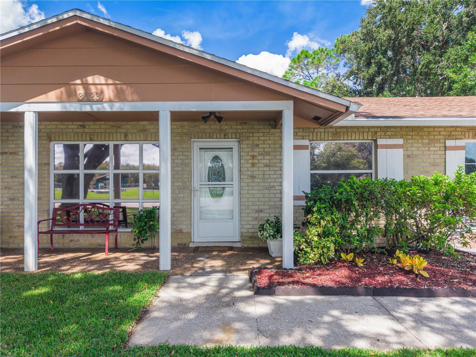 3023 Ramsgate Cir Property Photo 4