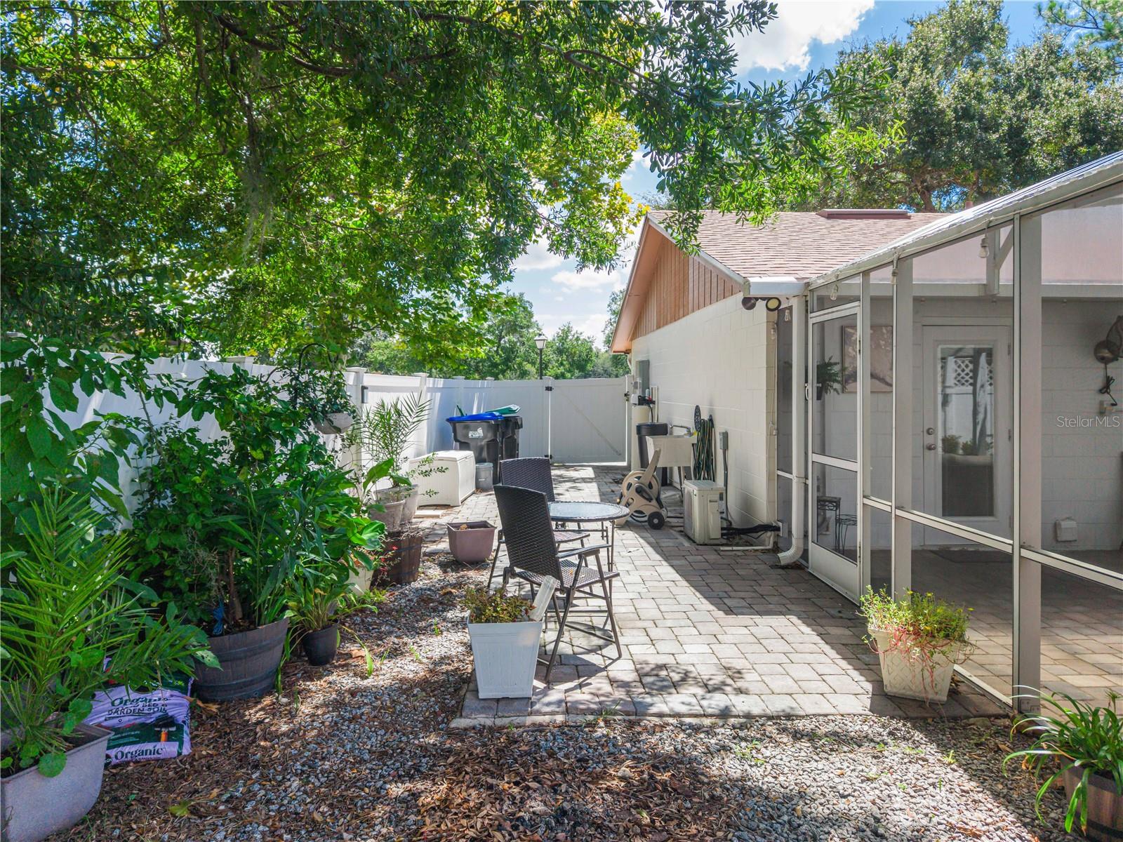 3023 Ramsgate Cir Property Photo 45