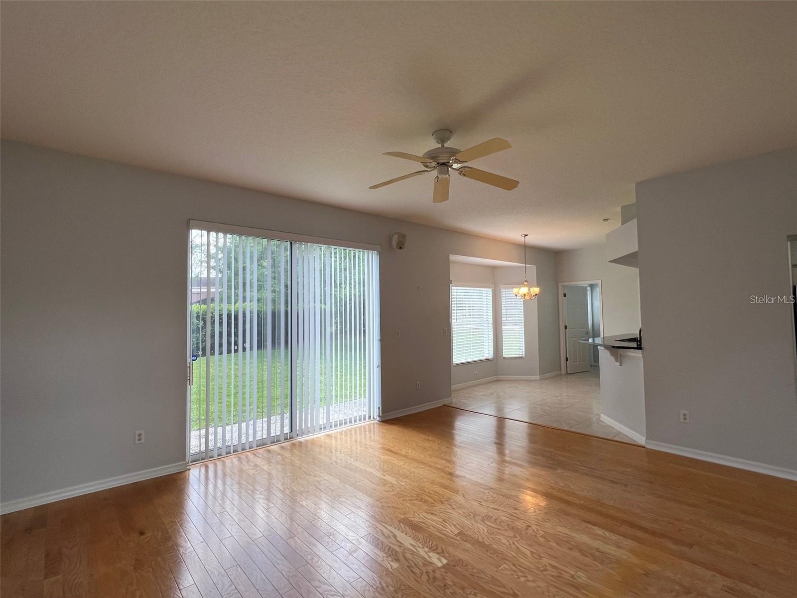 1831 Abbots Hill Dr Property Photo 5
