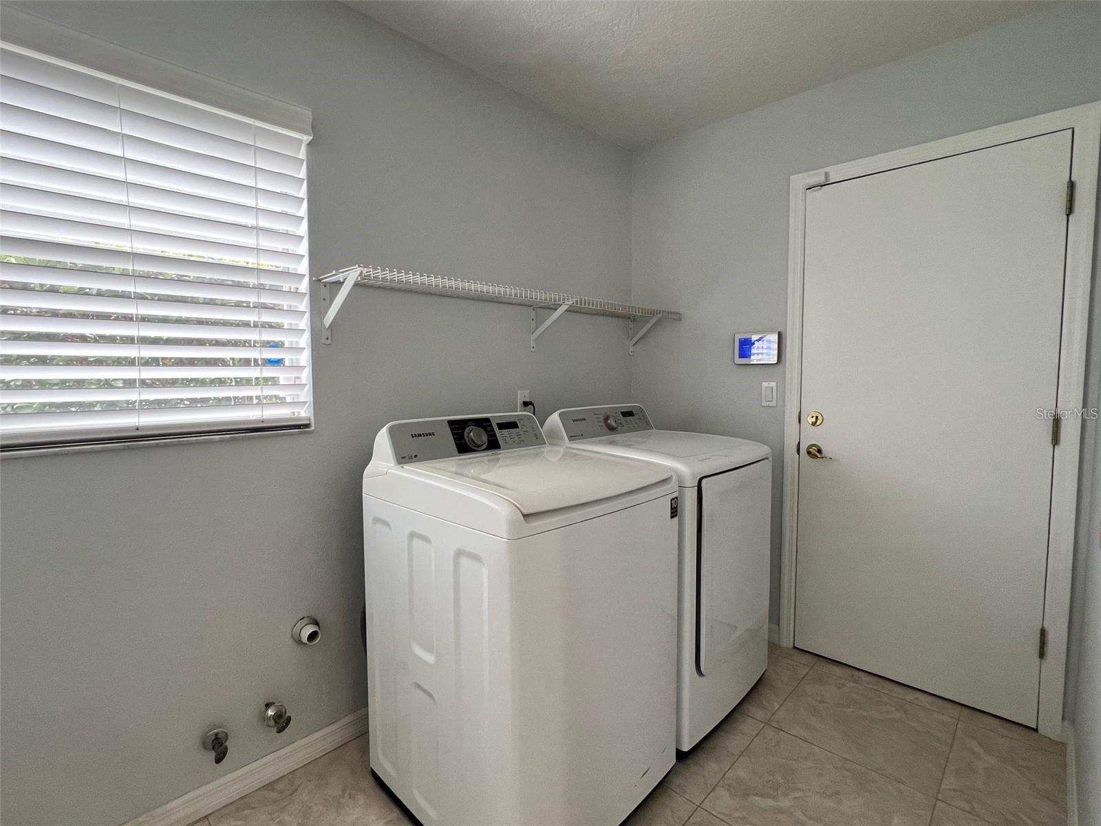 1831 Abbots Hill Dr Property Photo 12